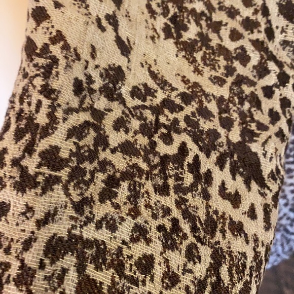 Ann Taylor scarf - Picture 3 of 7